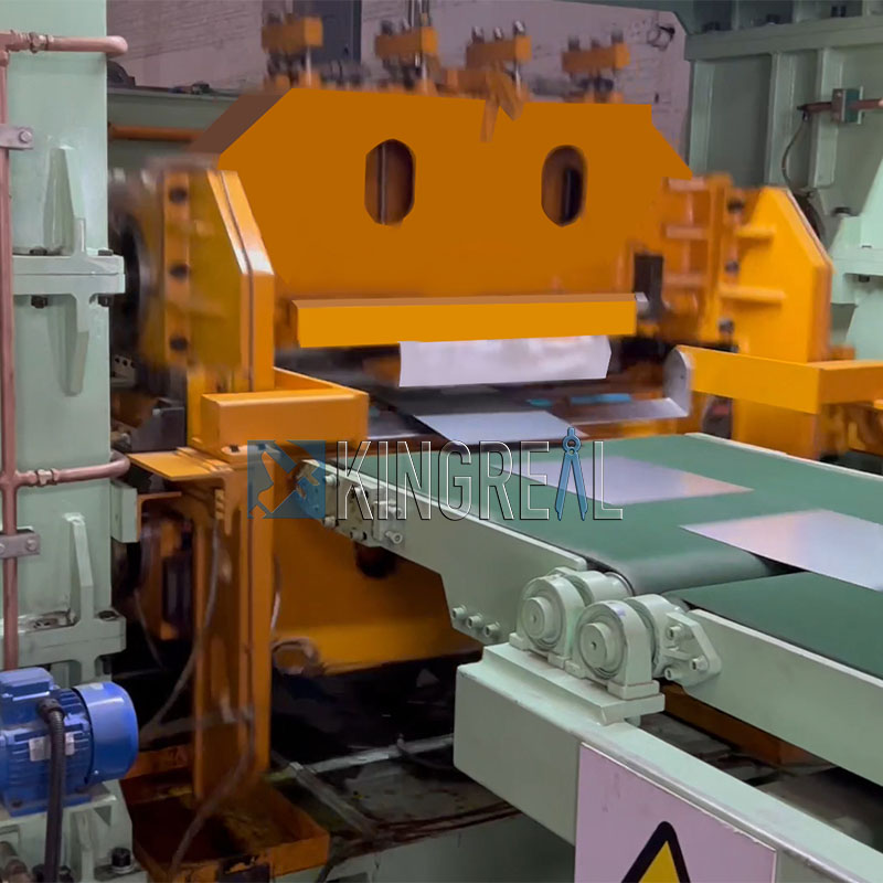 Што е ротирачкото стрижење исечено на машината со должина?